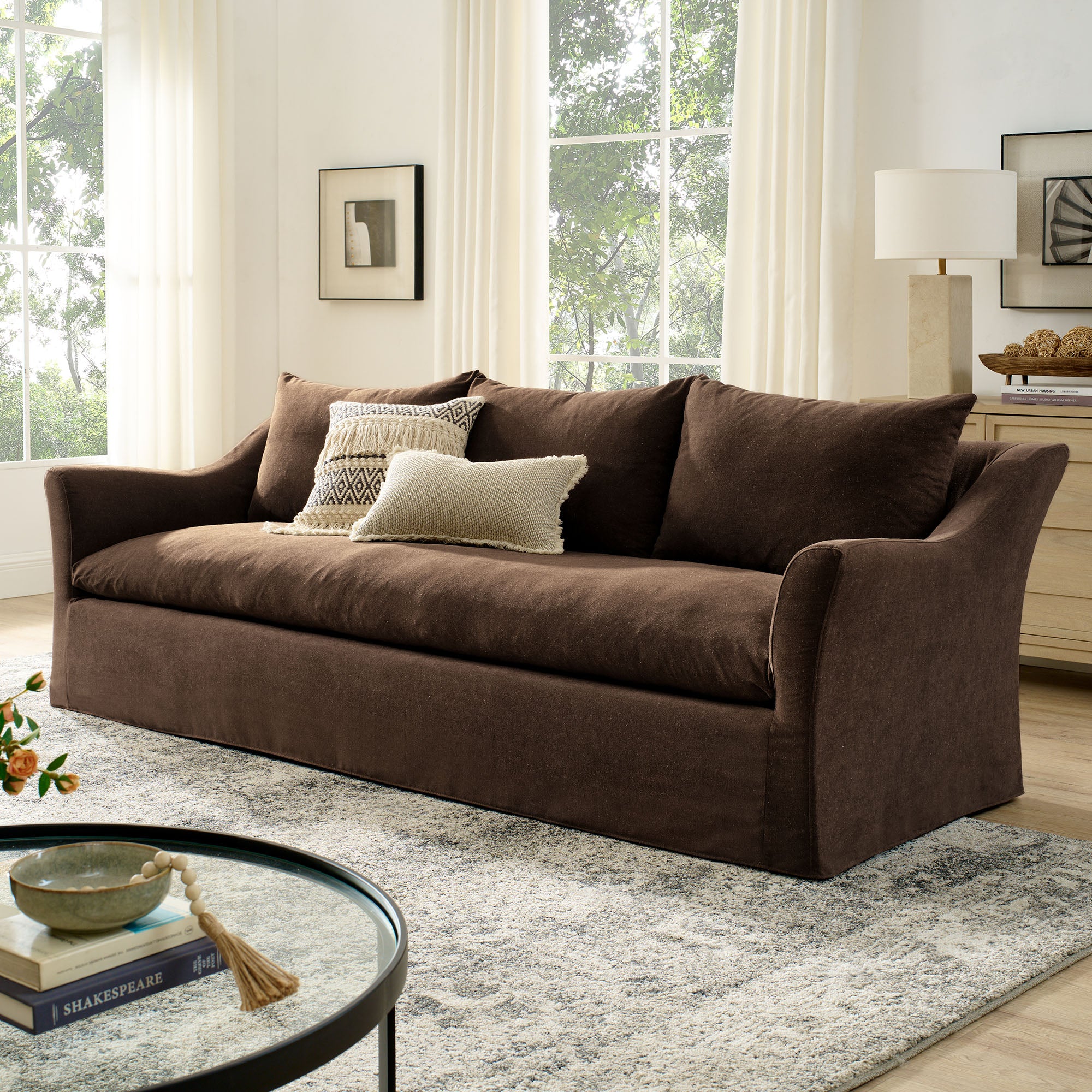Contemporary chic sofa style 5