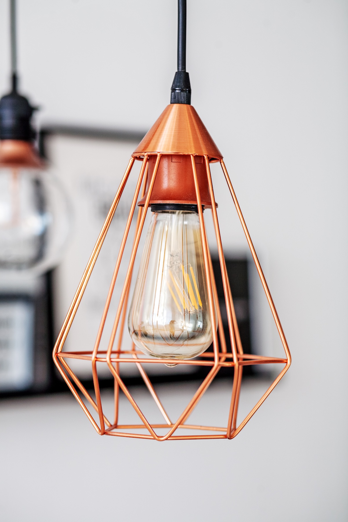 Gold lighting decor idea 2