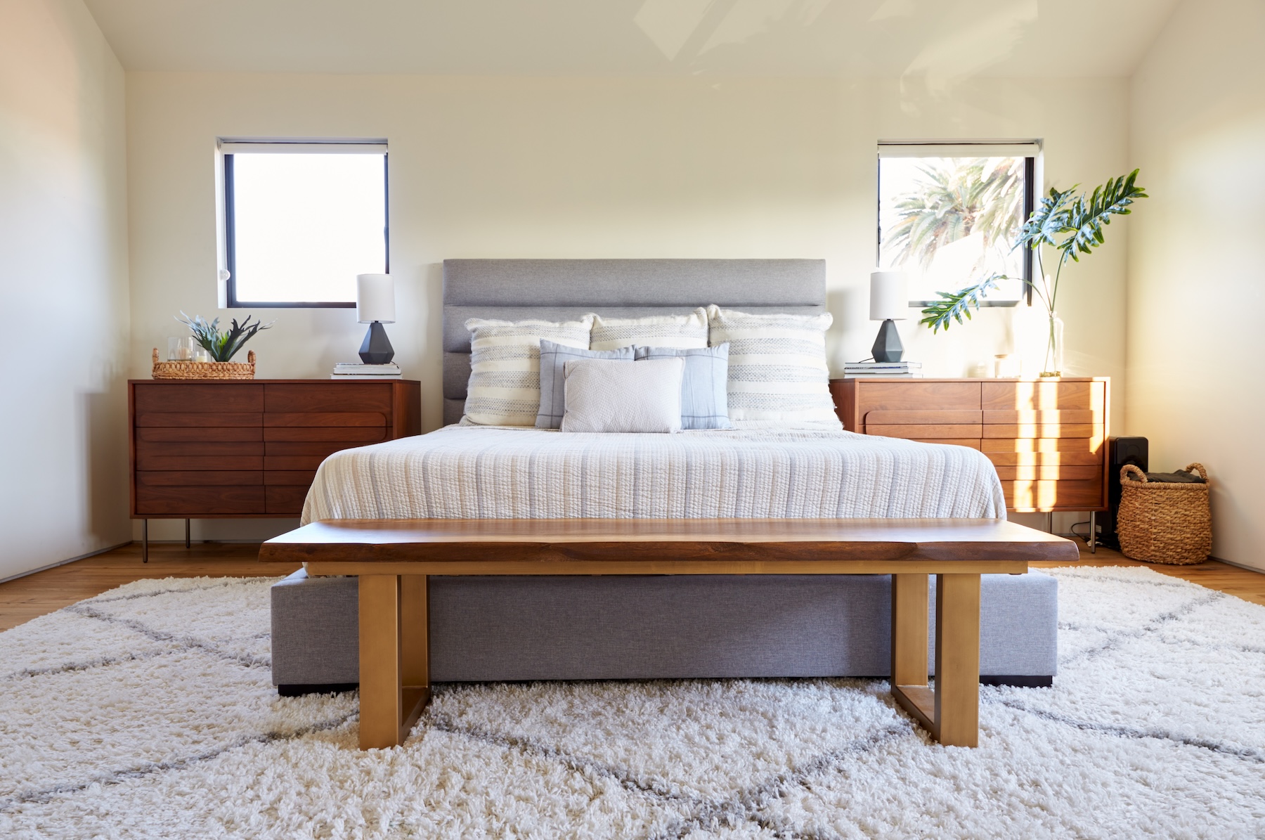 Urban modern bedroom rug style 3
