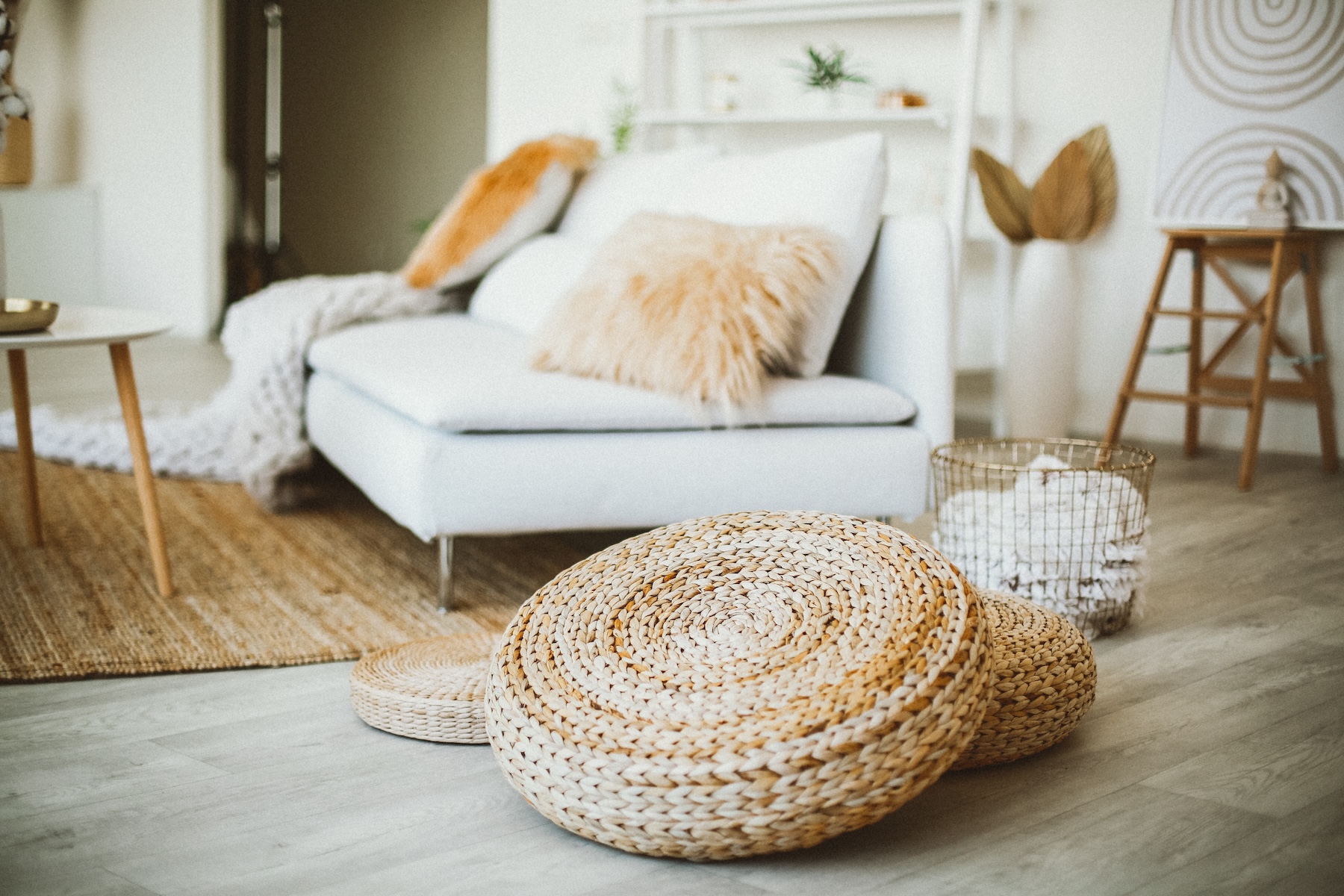 use low-cushioned seating